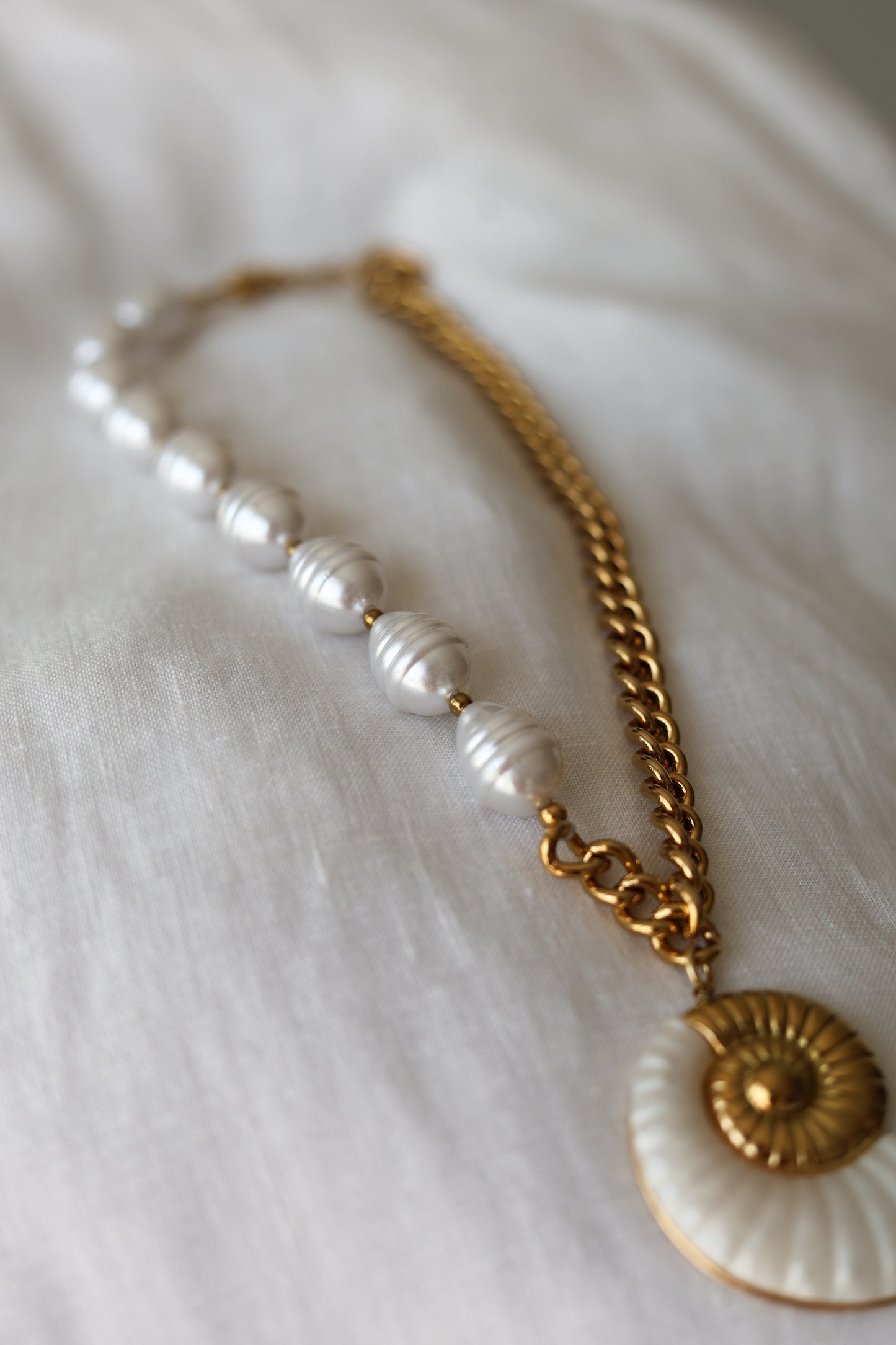 Coral - necklace