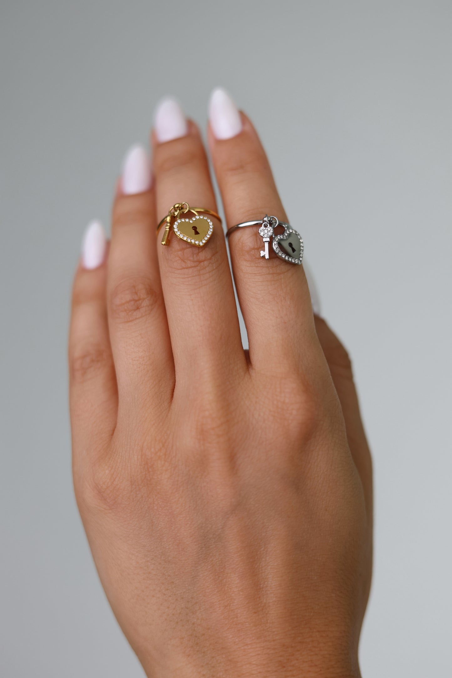 Rhea - ring