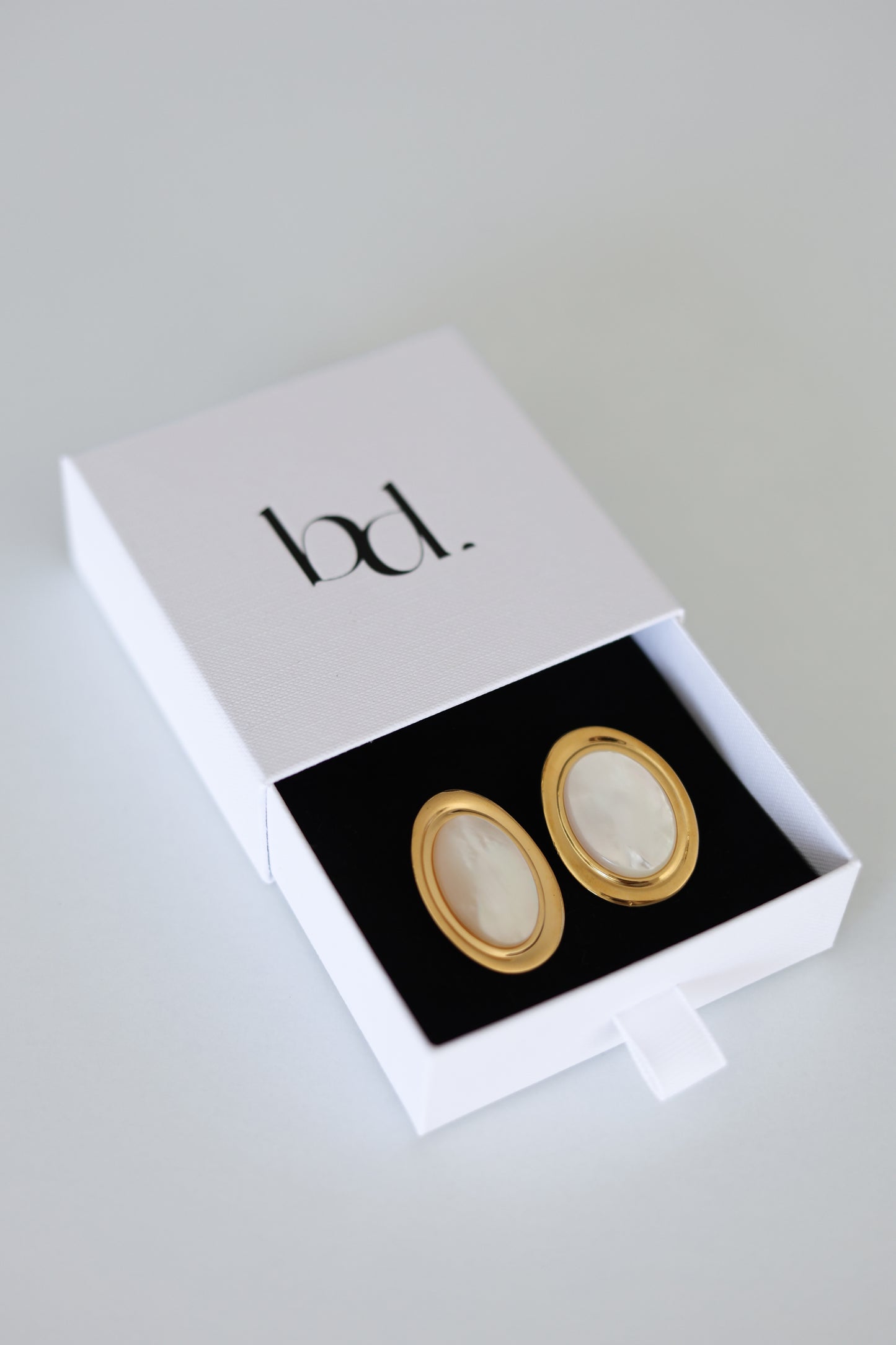 Almira - earrings