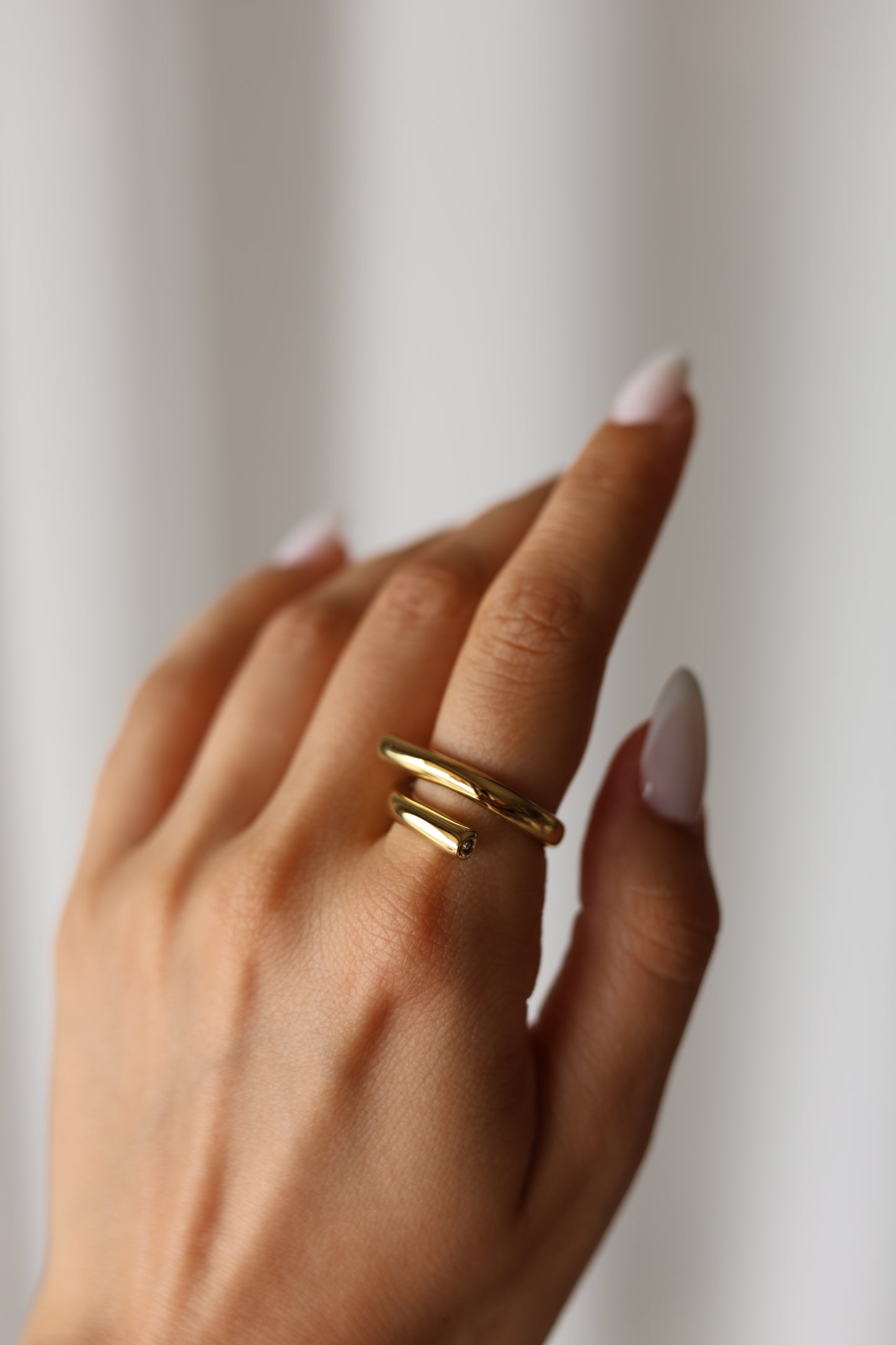 Nai - ring