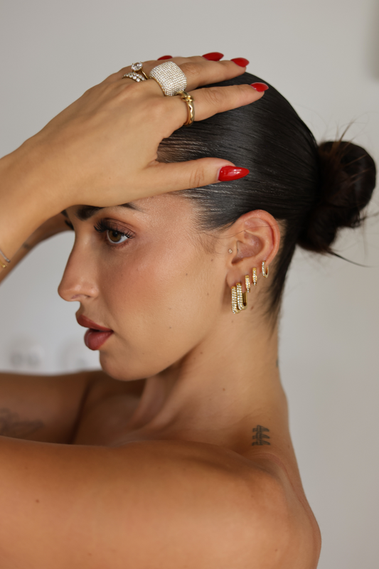 Mila - hoops