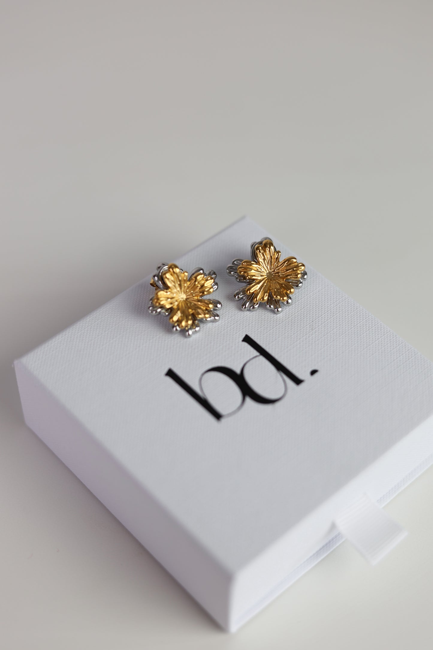 Violette - earrings