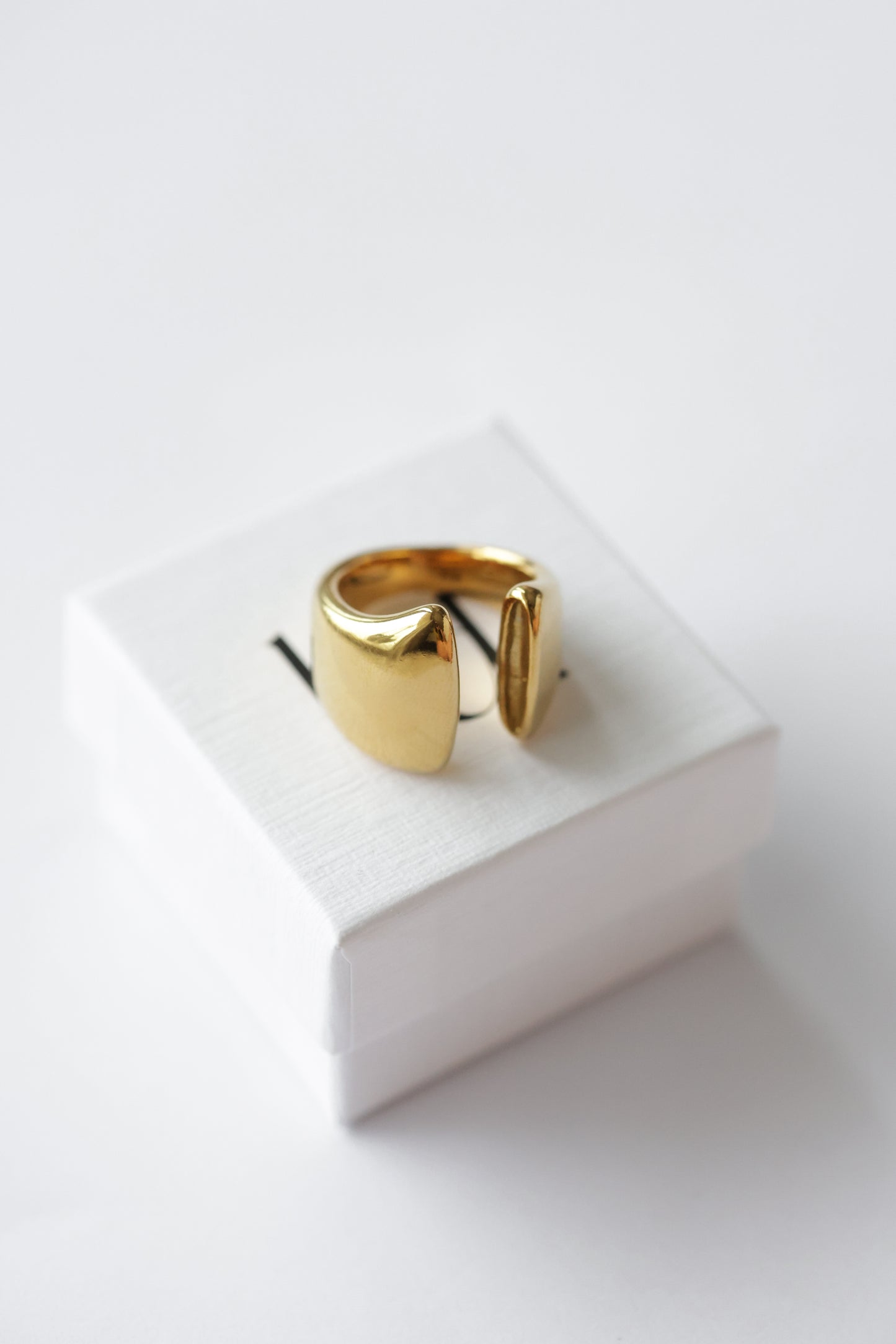 Arlisse - ring