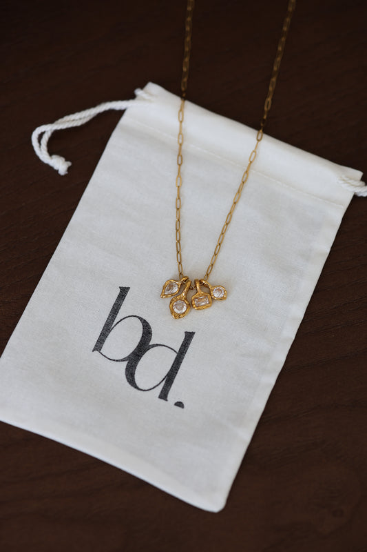 Avery - necklace