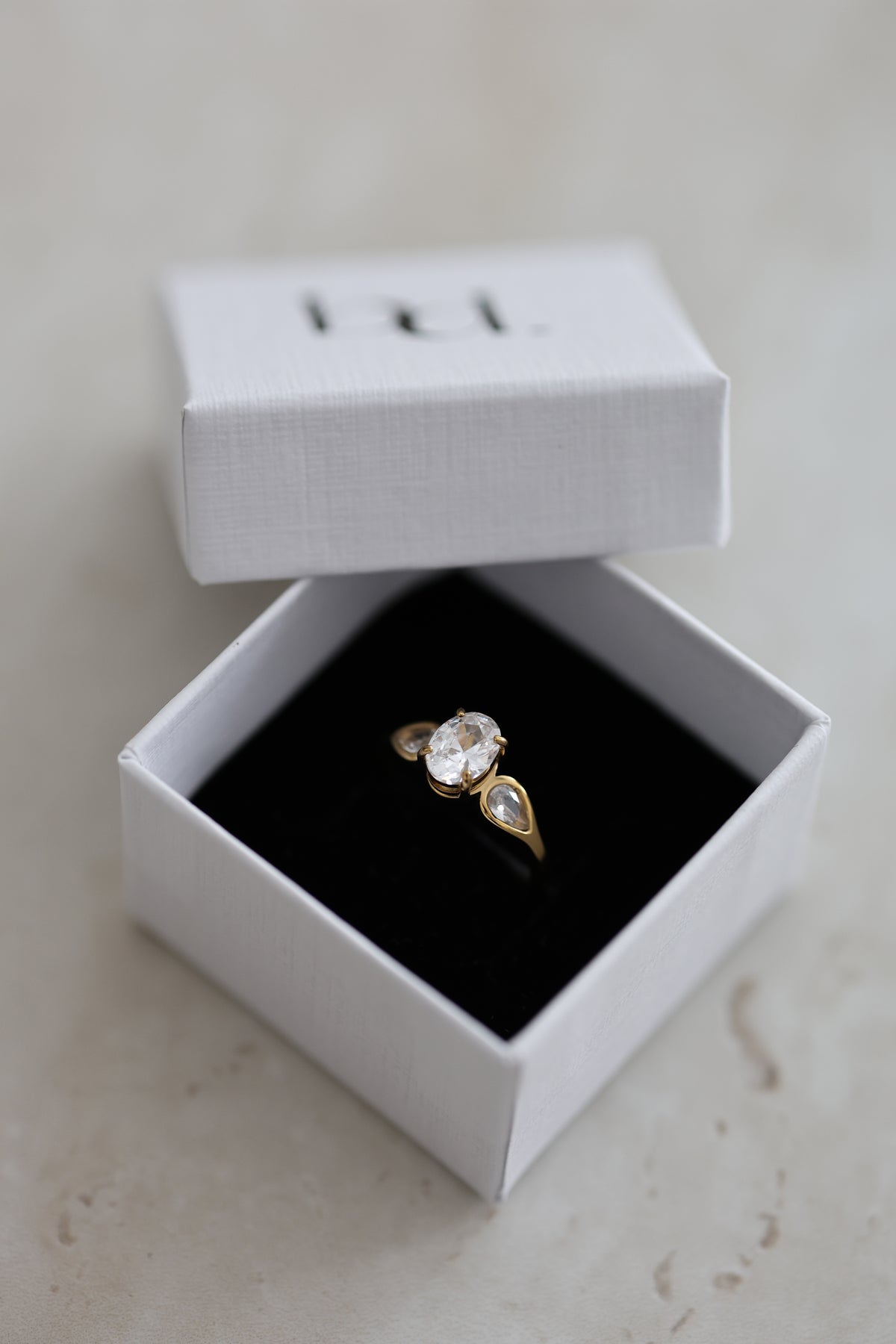 Lila - ring