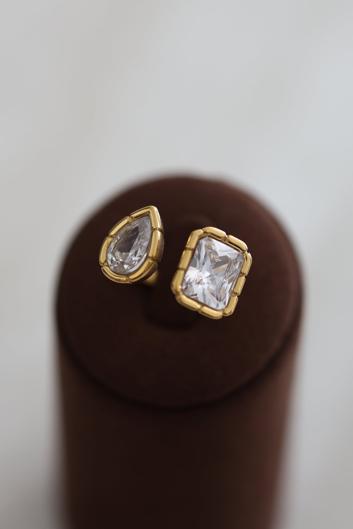 Thea - ring