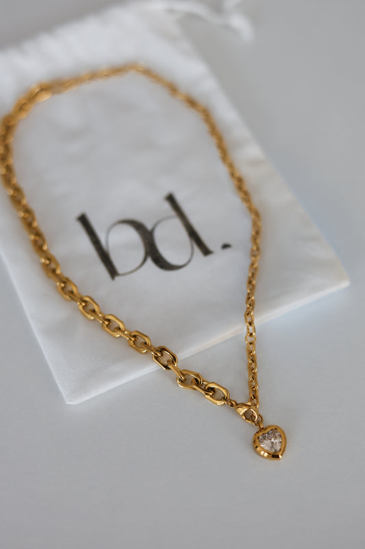 Lia - necklace