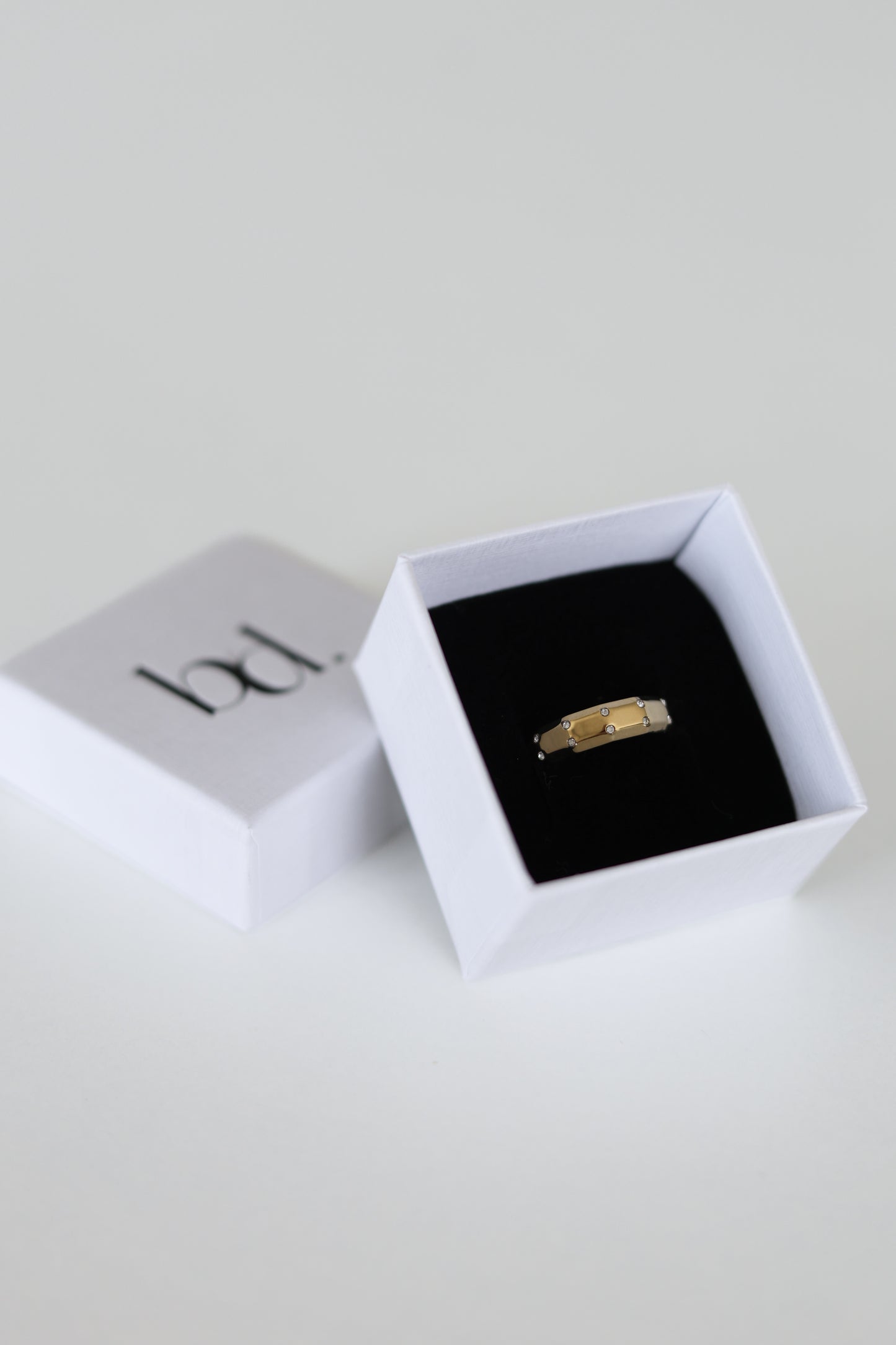Clara - ring